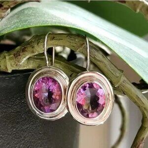 Nwt Sterling Silver oval cut  amethyst drop earrings